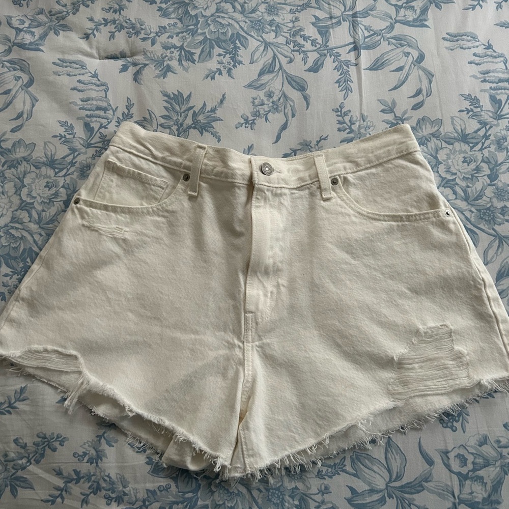 Levi's high waisted mom shorts